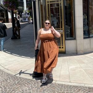 Arula size B/ 2x Lucille maxi dress- Cognac! Great condition only wore it twice